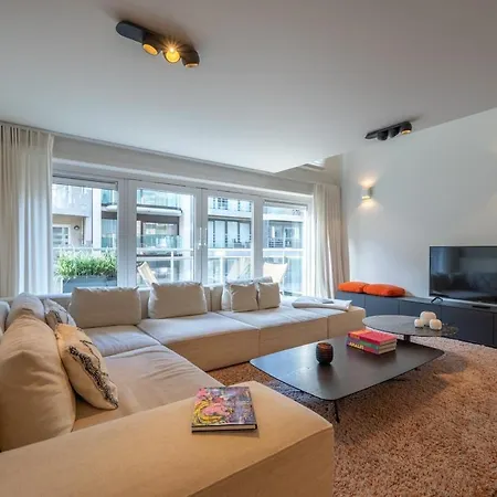 شقة Alice At Knokke, Duplex Met Garage