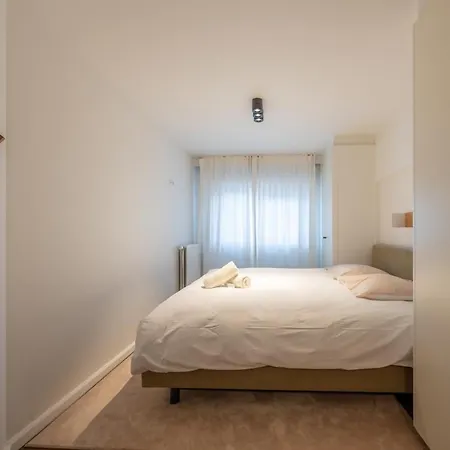 Alice At Knokke, Duplex Met Garage * كنوك هايست