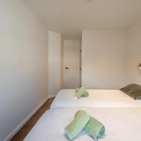 Alice At Knokke, Duplex Met Garage *