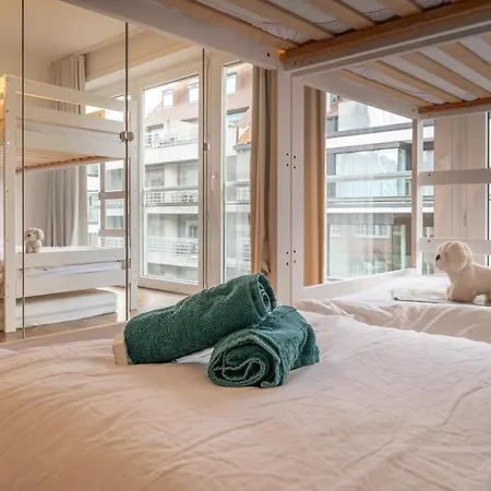 Alice At Knokke, Duplex Met Garage * كنوك هايست